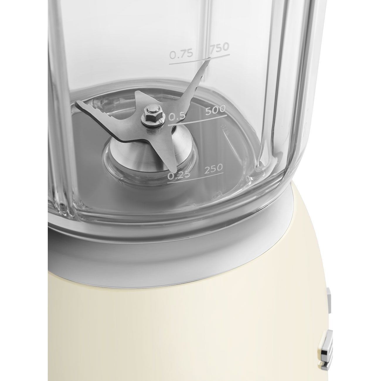 خلاط SMEG كريمى BLF03CREU – 1.5 لتر – 800 وات
