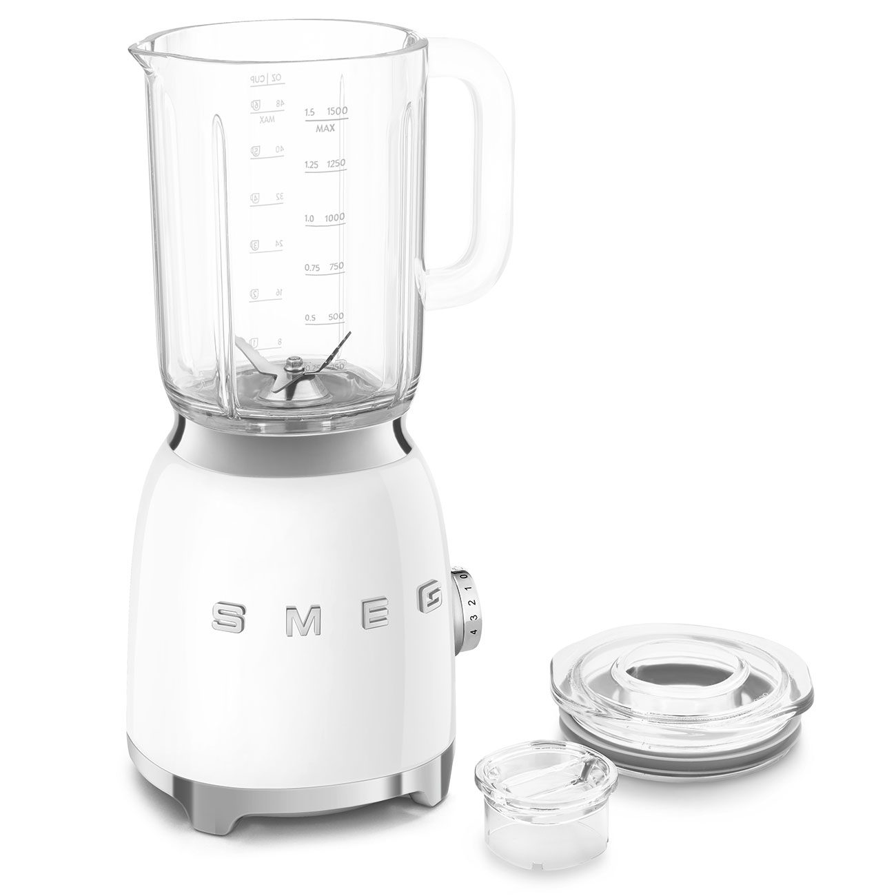 خلاط Smeg BLF03WH Blender – قوة 800 وات بتصميم ريترو إيطالي وسعة 1.5 لتر